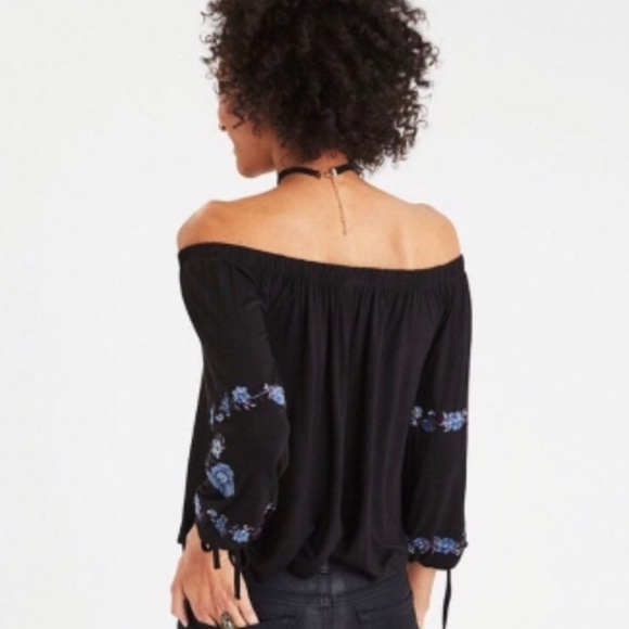 Black off the shoulder long sleeve w/ blue flowers - Picture 2 of 5
